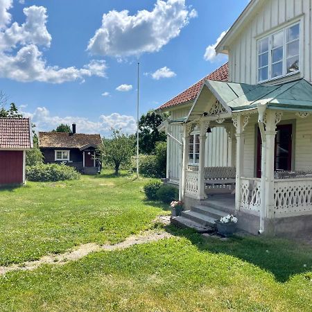 Backgardens Timmerstuga Falköping Kültér fotó