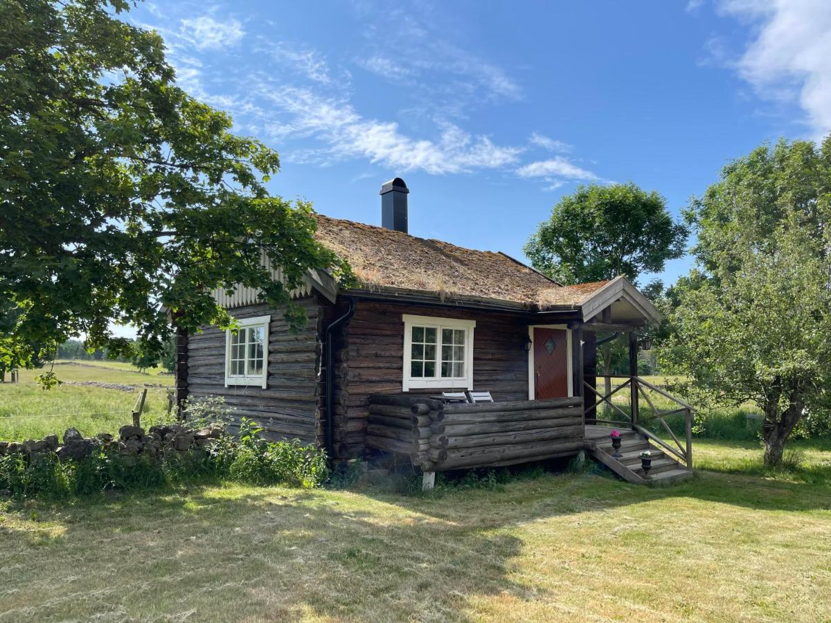 Backgardens Timmerstuga Falköping Kültér fotó