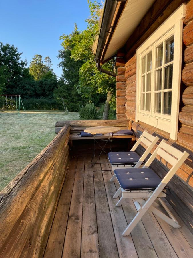 Backgardens Timmerstuga Falköping Kültér fotó