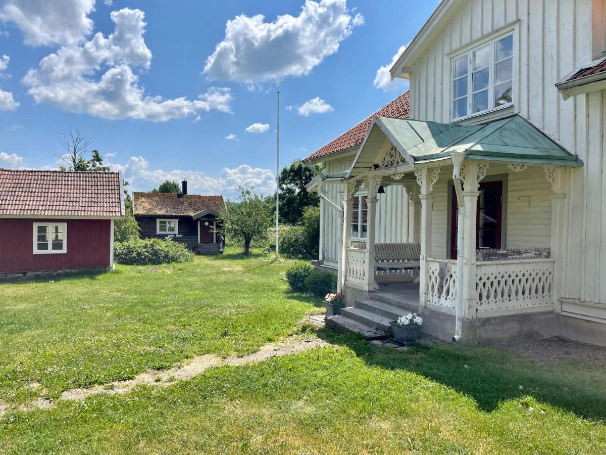 Backgardens Timmerstuga Falköping Kültér fotó